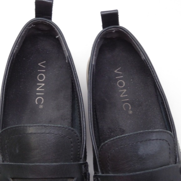 Vionic Womens Uptown Loafers Black Leather Slip On Orthotic Shoes Size 7.5
